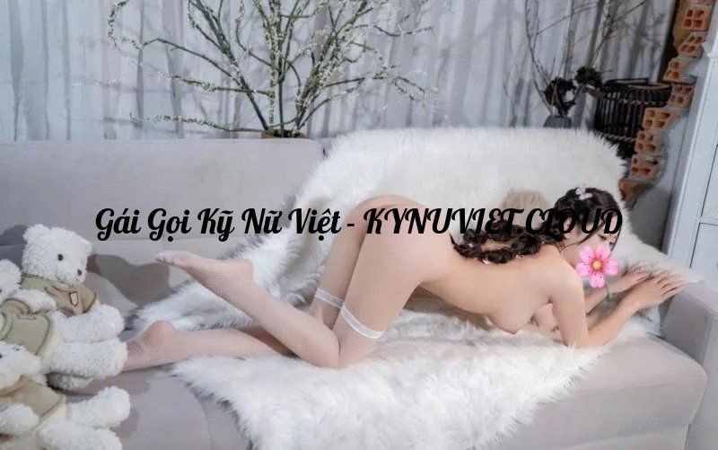 gaigu8 - 1782649731 – Đã sửa.jpg