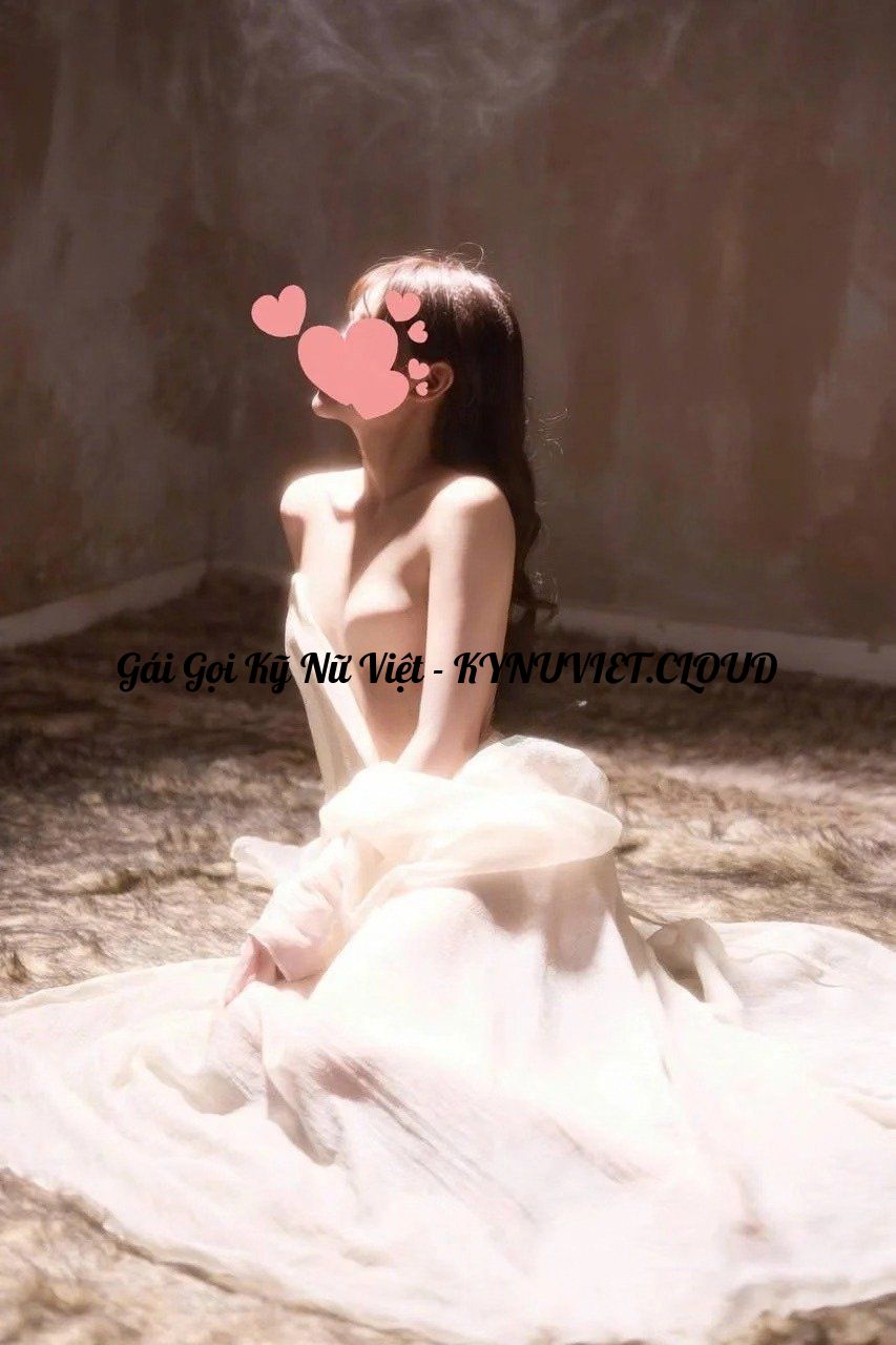 gaigu8 - 1785062512 – Đã sửa.jpg