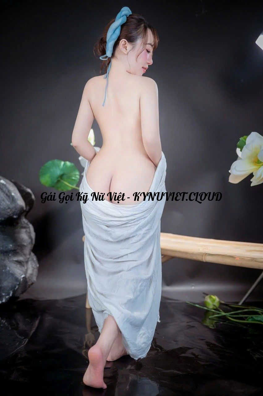 gaigu8 - 1790145427 (1) – Đã sửa.jpg